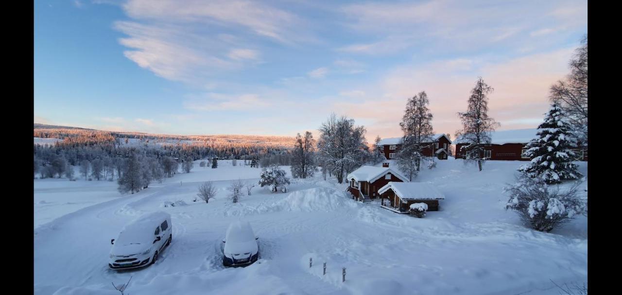 Backamgården Villa Sälen Exteriör bild