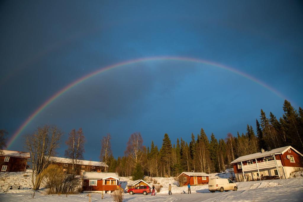 Backamgården Villa Sälen Exteriör bild